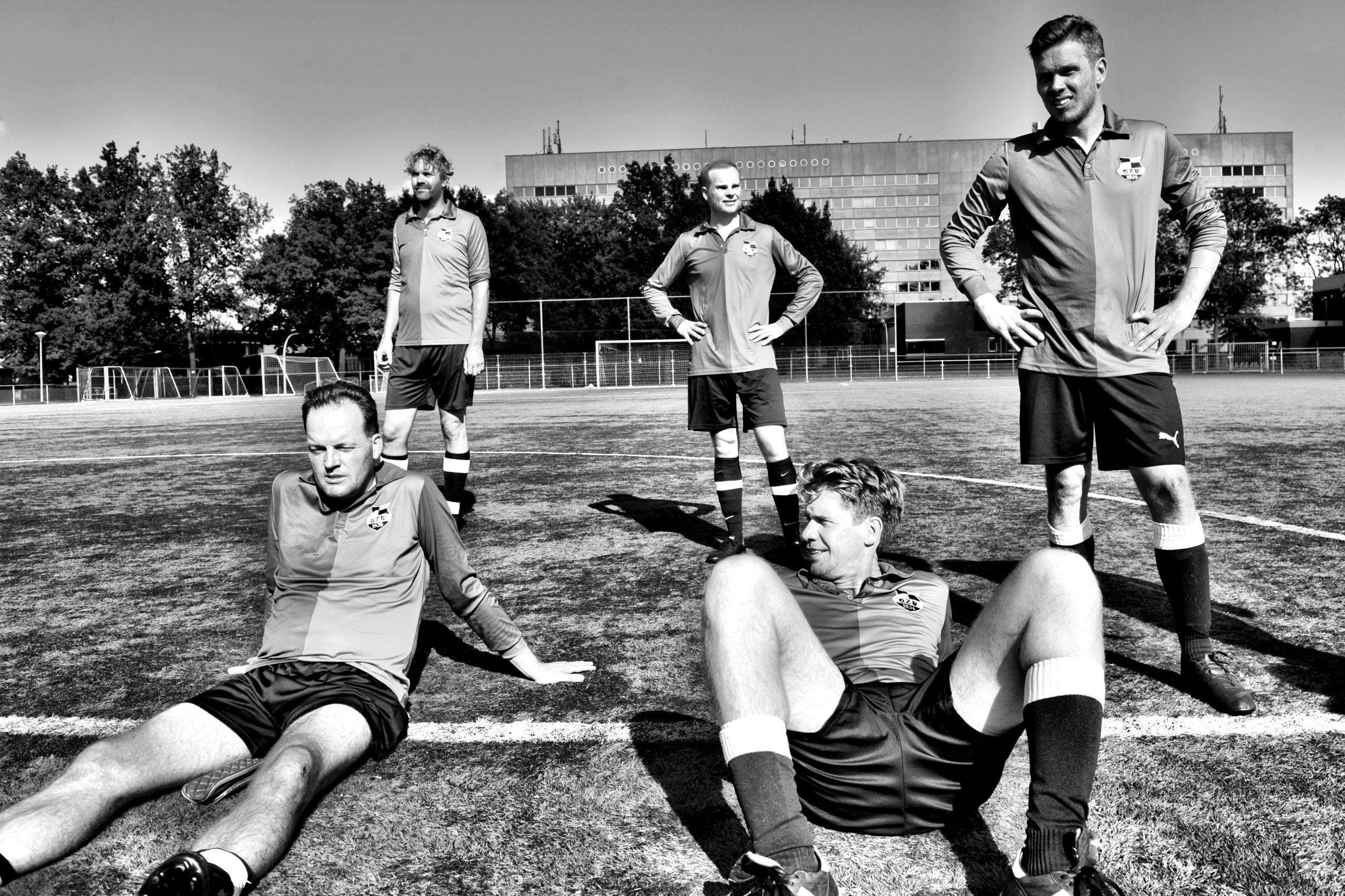 FORWARD schudt OZW3 wakker