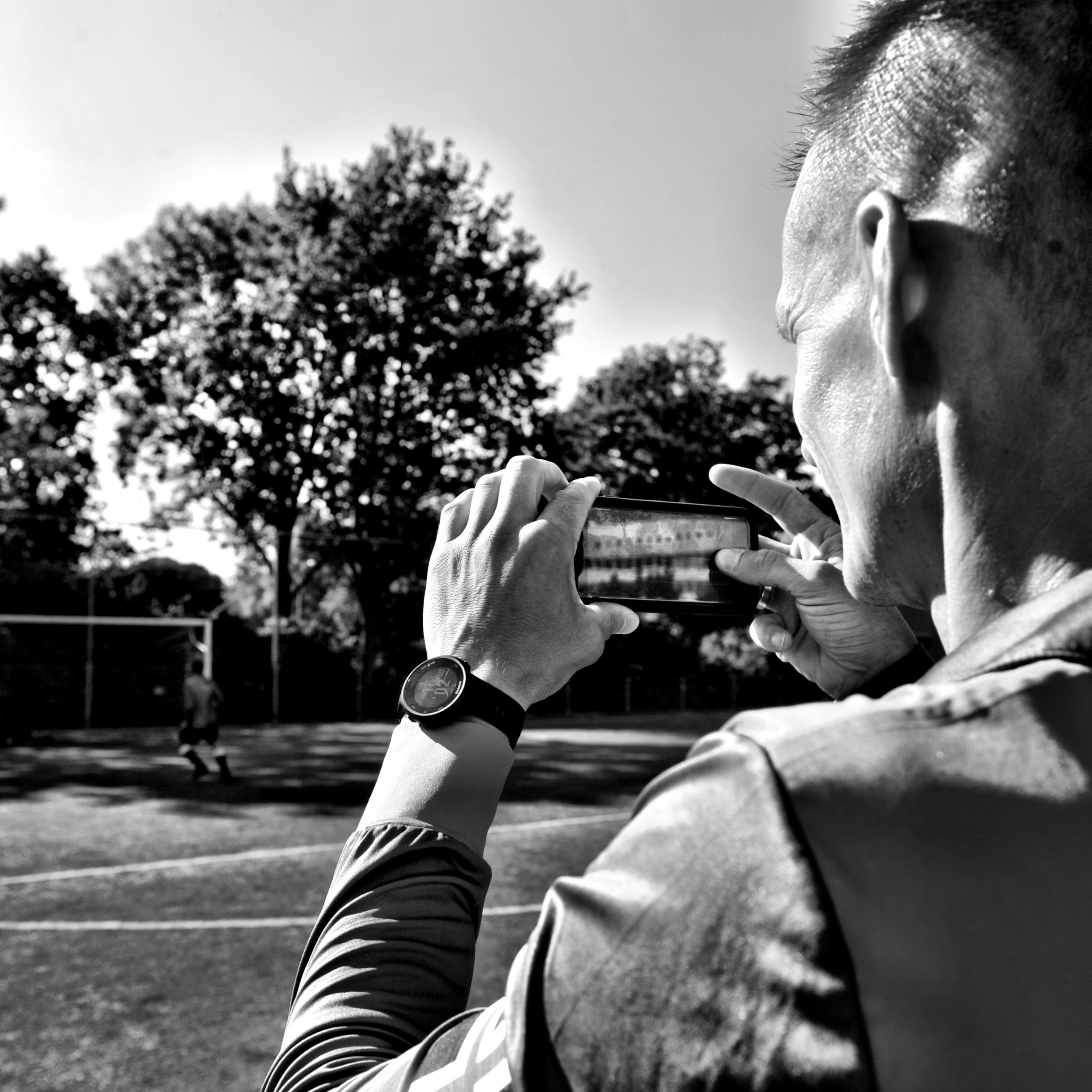 FORWARD schudt OZW3 wakker