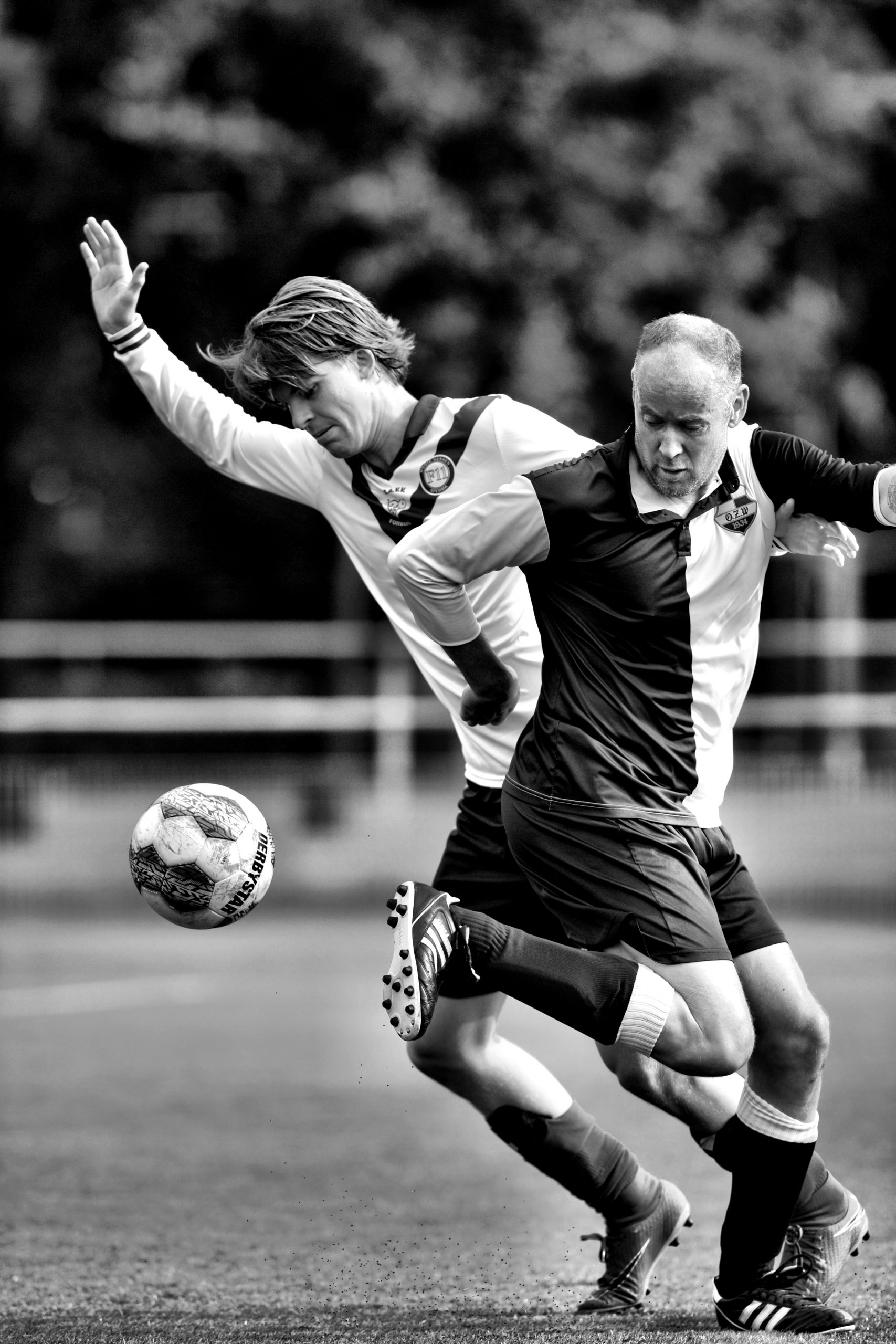 FORWARD schudt OZW3 wakker